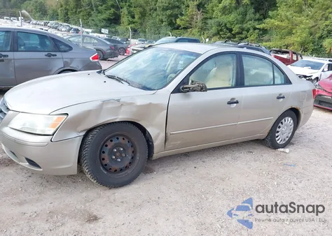 2010 Hyundai Sonata Gls z USA, uszkodzony, nr VIN 5NPET4AC9AH598381
